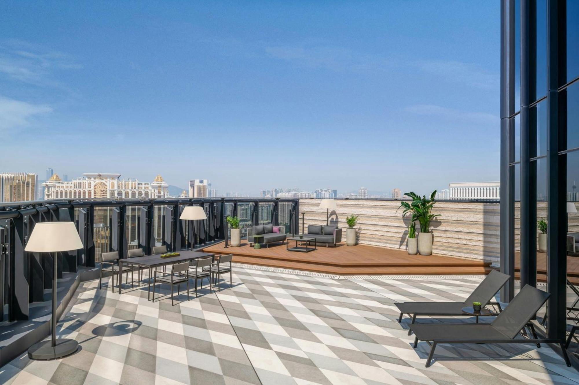 W Macau - Studio City Ngoại thất bức ảnh The rooftop terrace